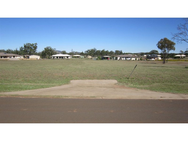 81 Elizabeth Street, Gracemere QLD 4702