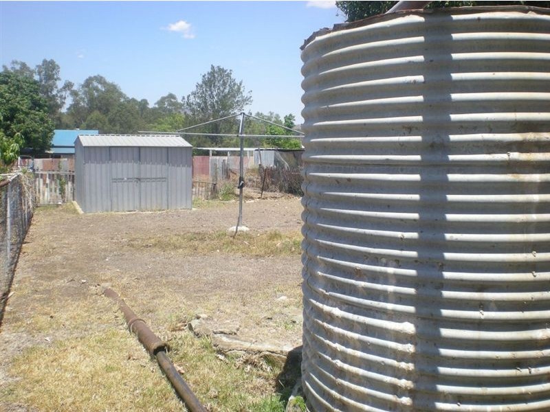 15 Grey Street, Mount Morgan QLD 4714