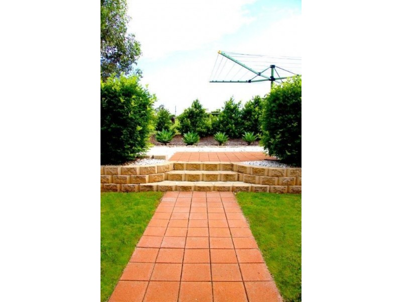 138 Cherryfields Rd, Gracemere QLD 4702