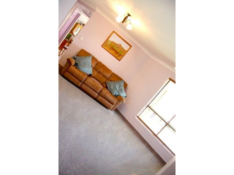 138 Cherryfields Rd, Gracemere QLD 4702