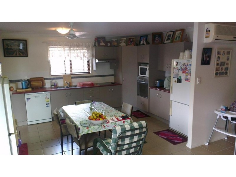 1/7 Poinciana Place, Gracemere QLD 4702