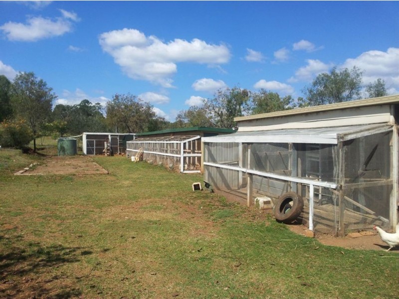 2 Radloff St, Mount Morgan QLD 4714