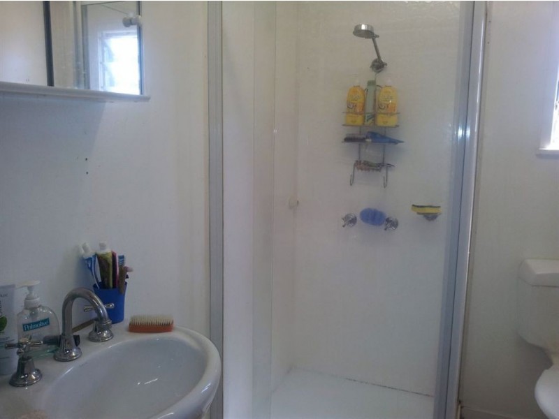 2 Radloff St, Mount Morgan QLD 4714