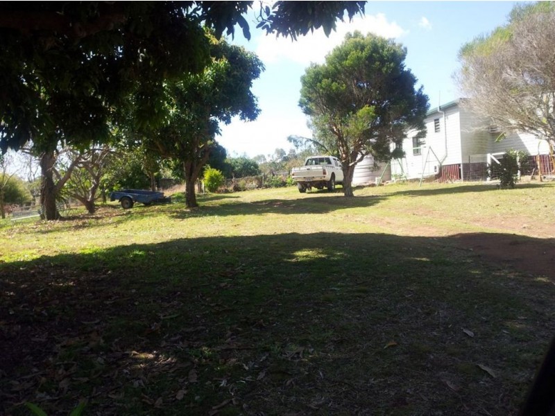 2 Radloff St, Mount Morgan QLD 4714