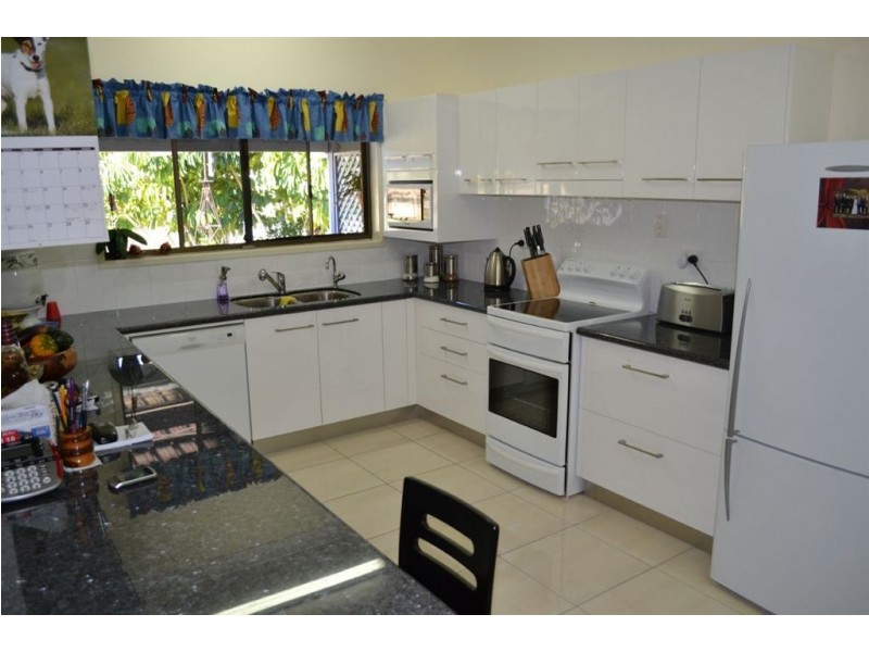 135 Stewart Street, Gracemere QLD 4702