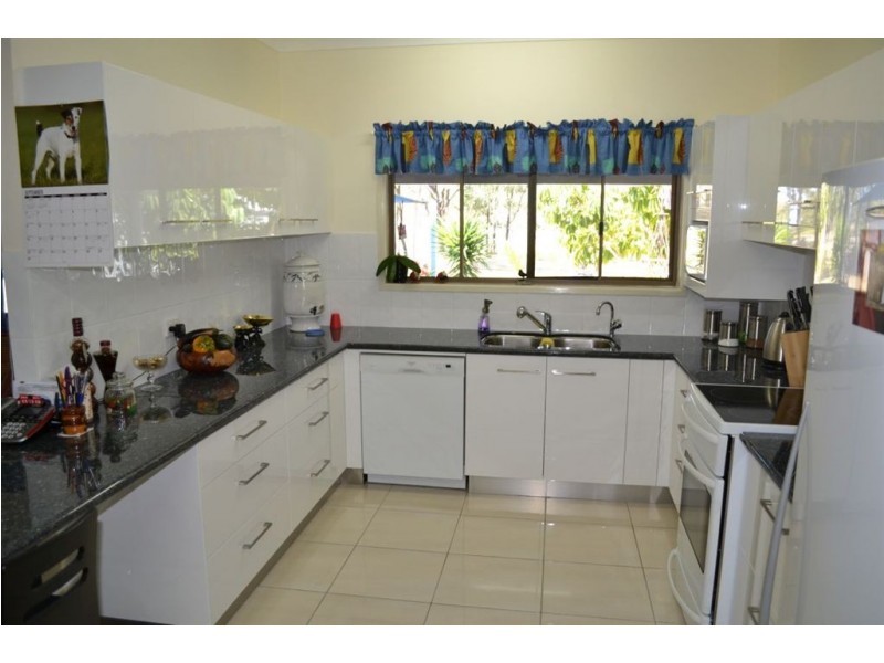 135 Stewart Street, Gracemere QLD 4702