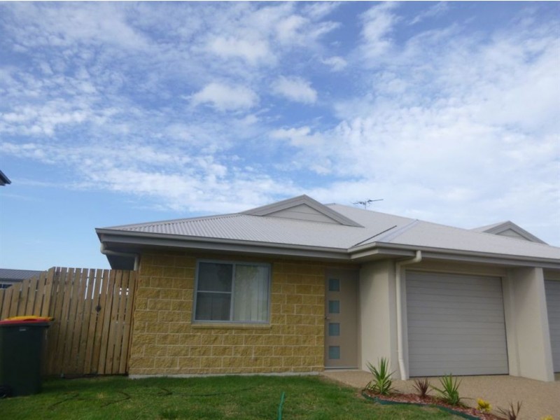 2/181 Lucas Street, Gracemere QLD 4702