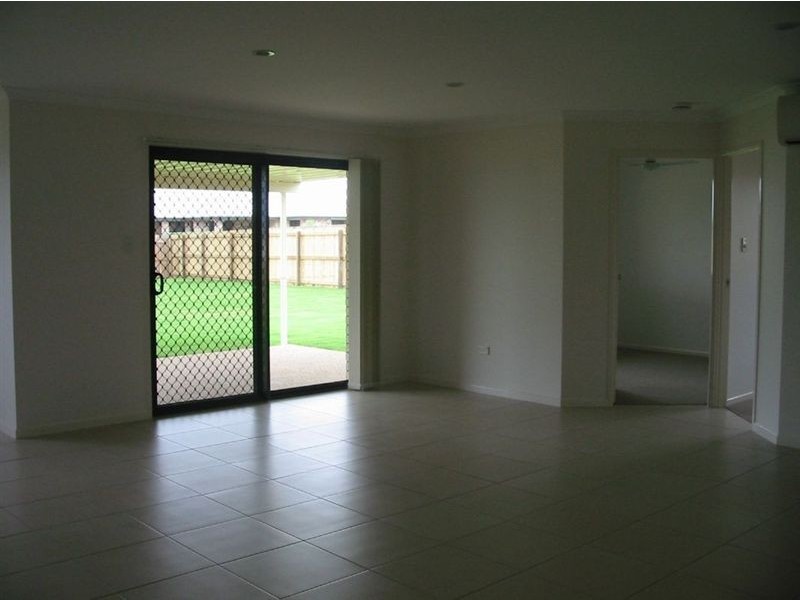 7 Brady Place, Gracemere QLD 4702