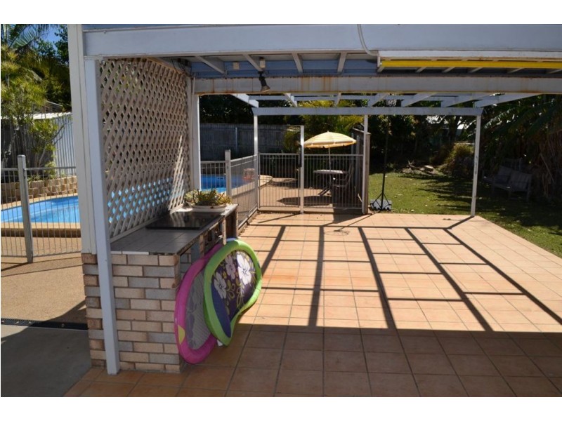 74 DONOVAN CRESCENT, Gracemere QLD 4702