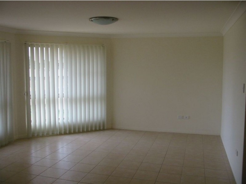 23 Seonaid Place, Gracemere QLD 4702
