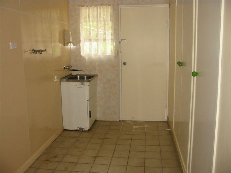 8 Sydney King Close, Gracemere QLD 4702