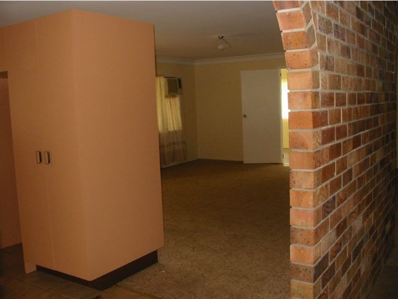 8 Sydney King Close, Gracemere QLD 4702