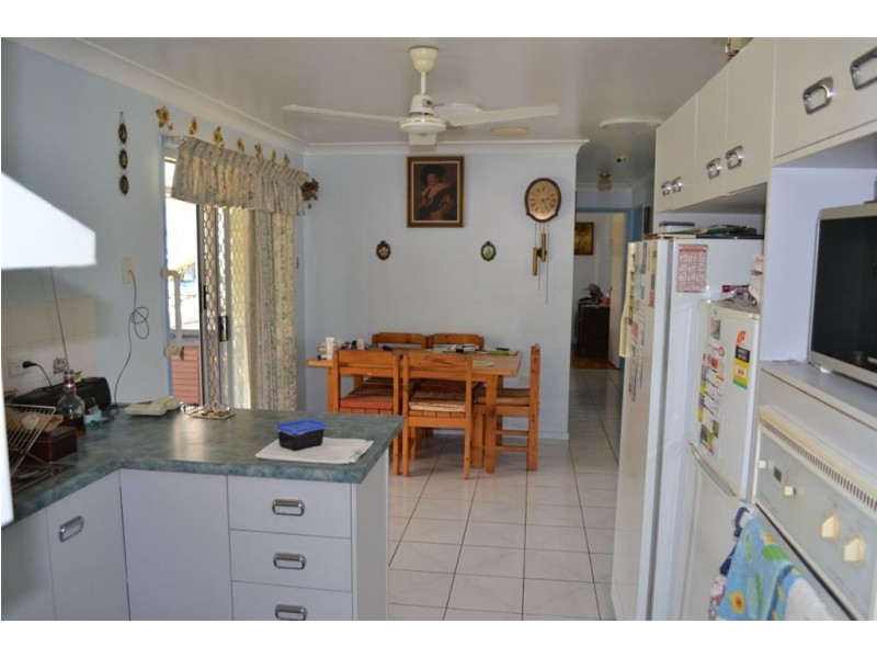 12 CHILDS AVENUE, Bouldercombe QLD 4702