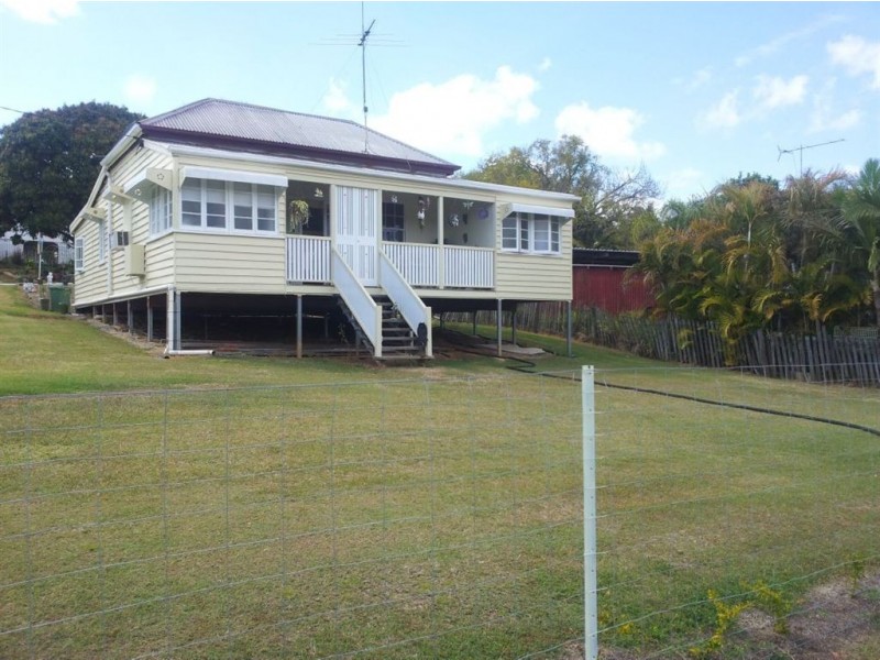 15 James St, Mount Morgan QLD 4714