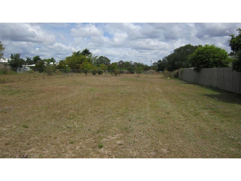 24 Deakin Close, Gracemere QLD 4702