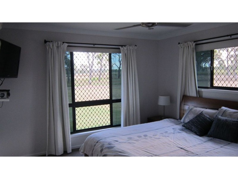 99 Washpool Rd, Gracemere QLD 4702