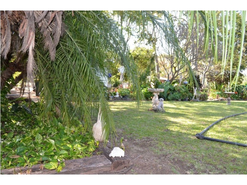 52739 BURNETT HIGHWAY, Bouldercombe QLD 4702