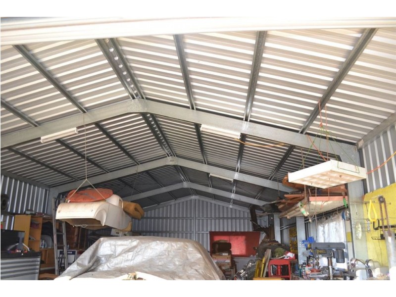 6 LAWRENCE CRESCENT, Gracemere QLD 4702