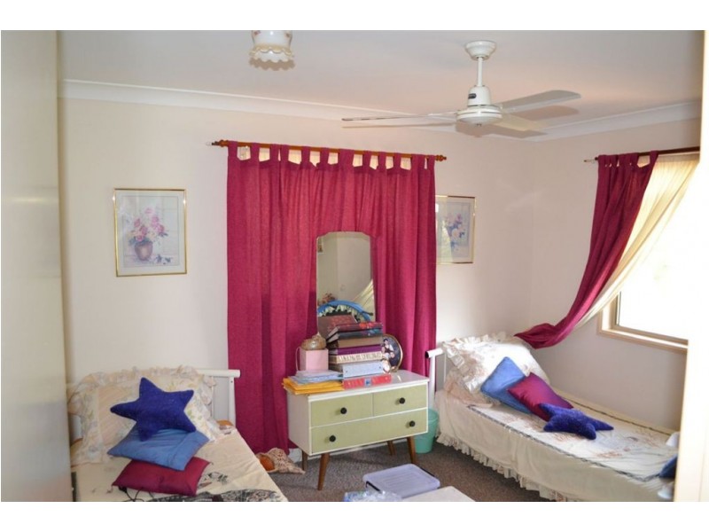 39 DAVISON STREET, Gracemere QLD 4702