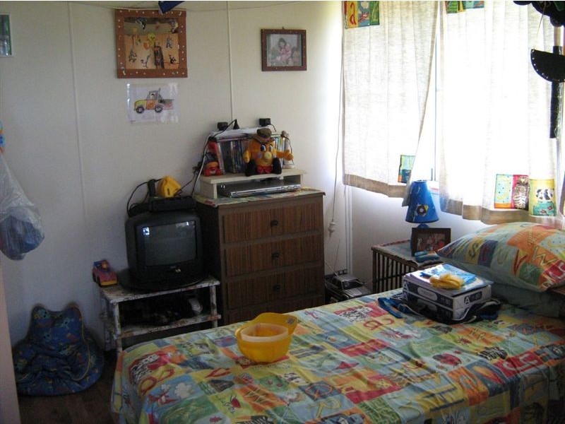 6 Waynes Lane, Bouldercombe QLD 4702