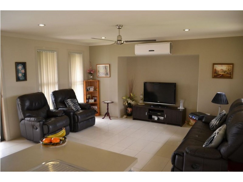 1 CUNNINGHAM COURT, Gracemere QLD 4702