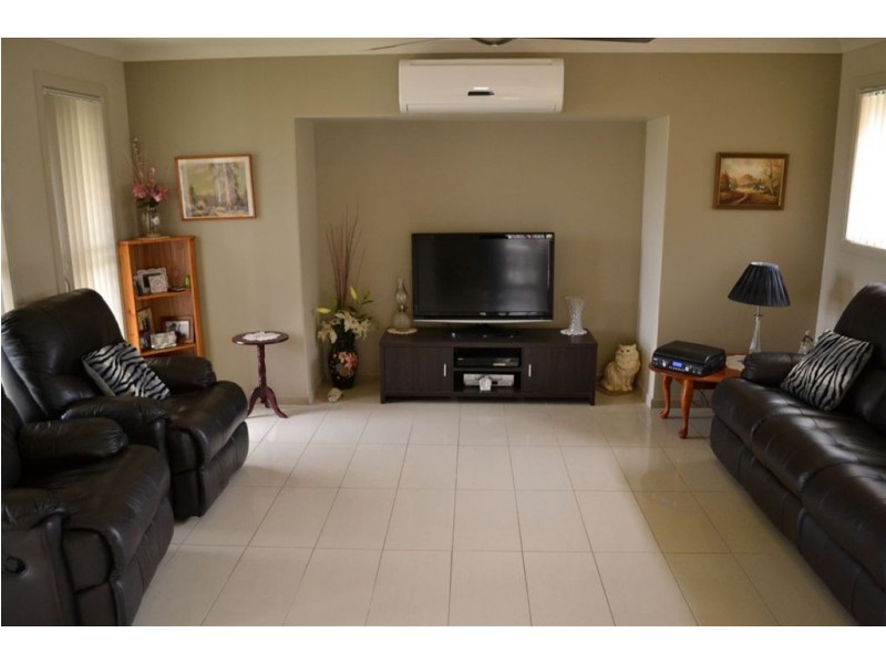 1 CUNNINGHAM COURT, Gracemere QLD 4702