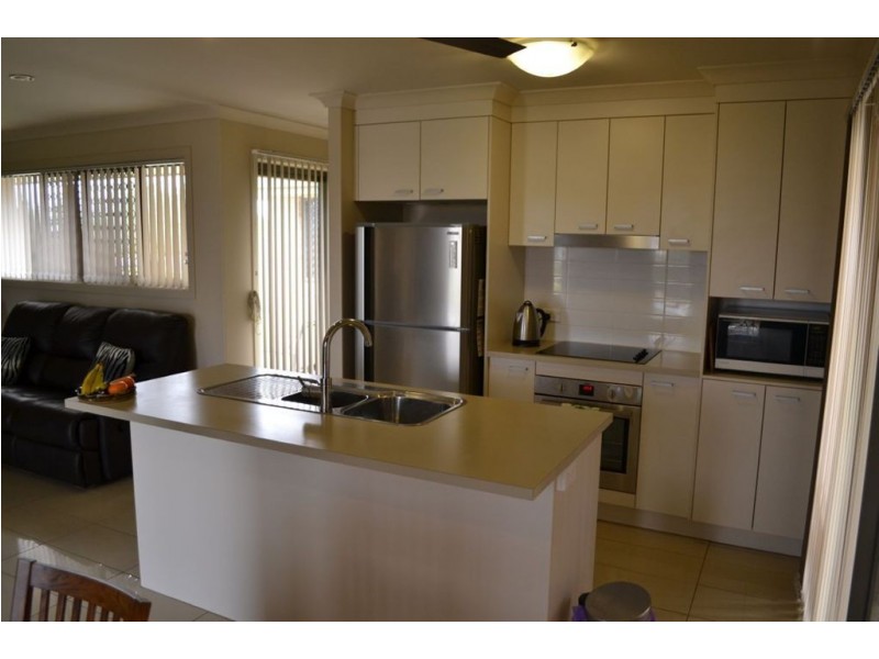 1 CUNNINGHAM COURT, Gracemere QLD 4702