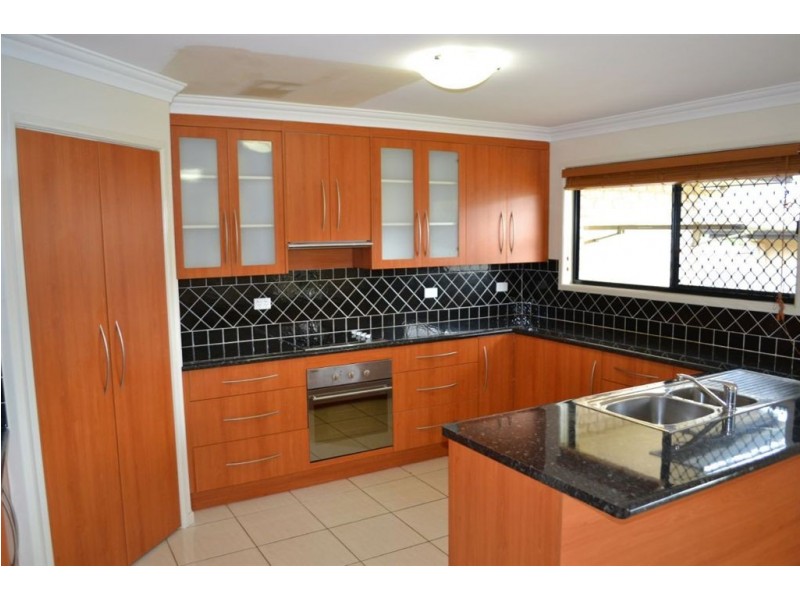 6 Davies Avenue, Gracemere QLD 4702