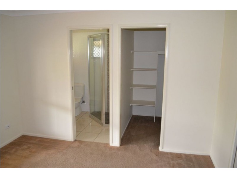 6 Davies Avenue, Gracemere QLD 4702