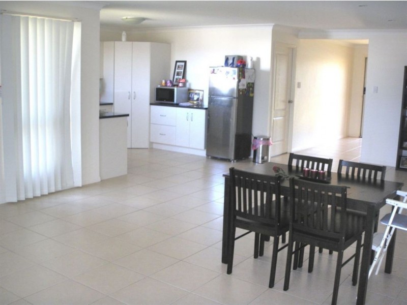 54 Lucas Street, Gracemere QLD 4702