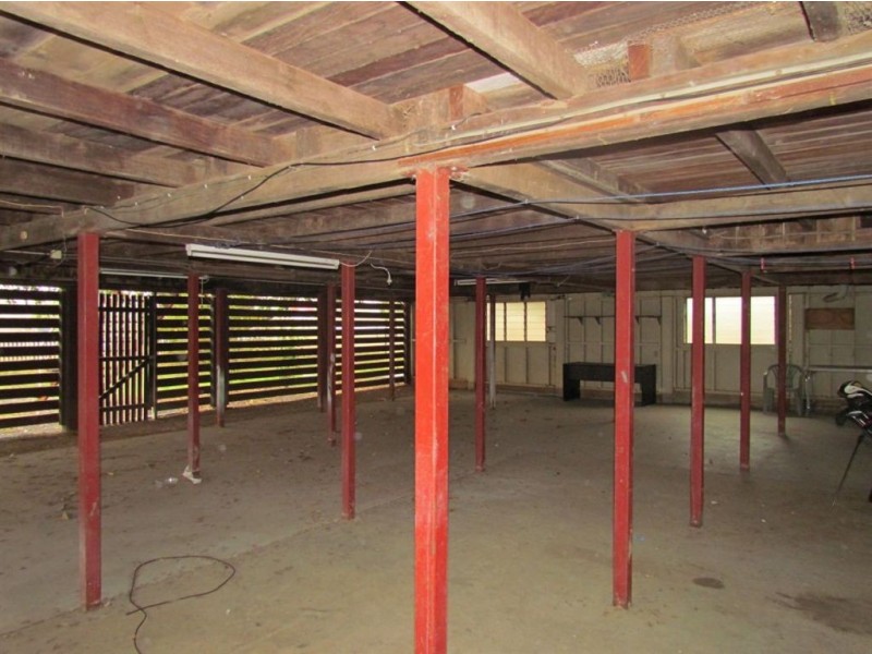 1 OSHANESY ST, Gracemere QLD 4702