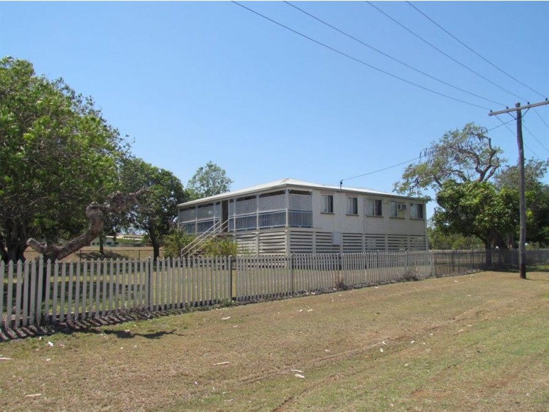 1 OSHANESY ST, Gracemere QLD 4702