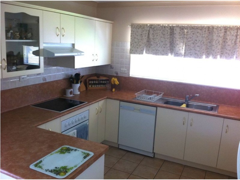 1 Heilbronn Street, West Rockhampton QLD 4700