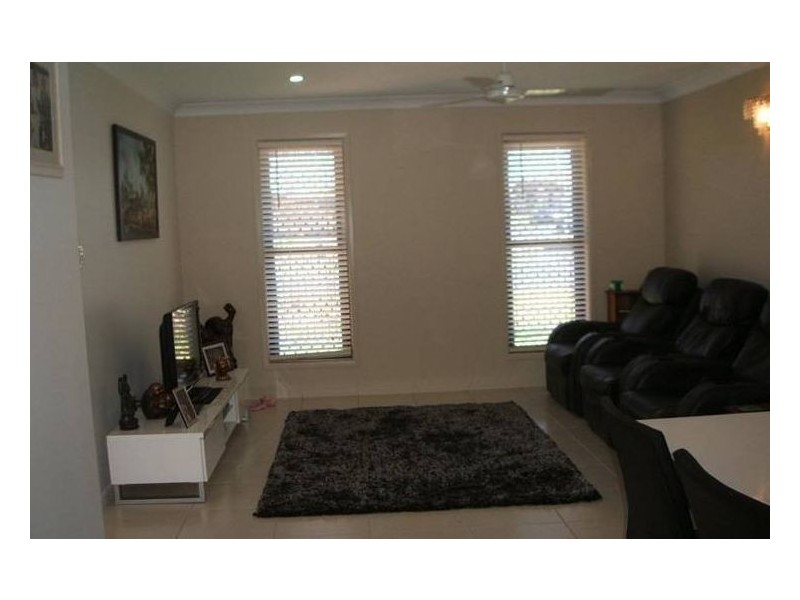 36 Broadhurst Drive, Gracemere QLD 4702