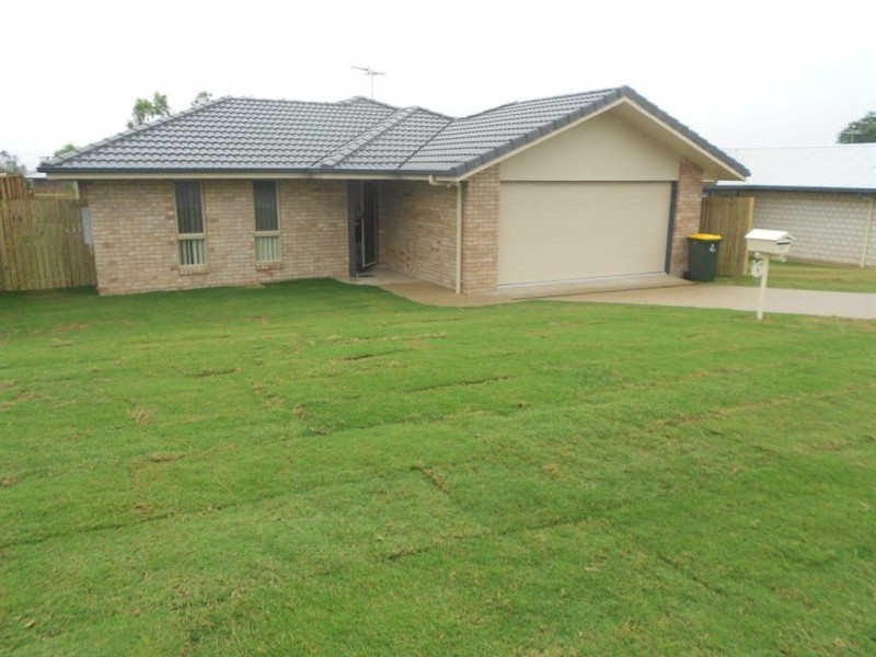 8 Dunnett Street, Gracemere QLD 4702