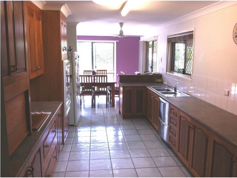 14 Sunset drive, Gracemere QLD 4702