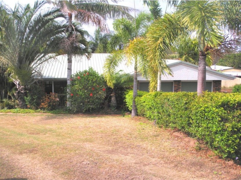 14 Sunset drive, Gracemere QLD 4702