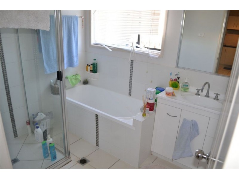 5 GILMORE COURT, Gracemere QLD 4702