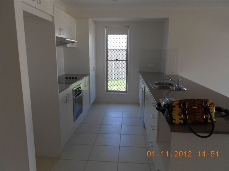 13 Premier Crt, Gracemere QLD 4702