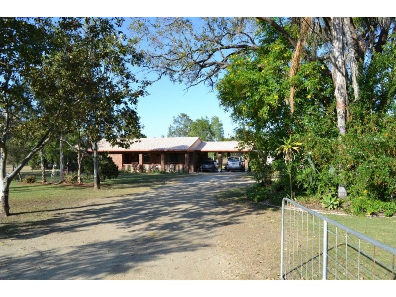 14 BEAK STREET, Gracemere QLD 4702