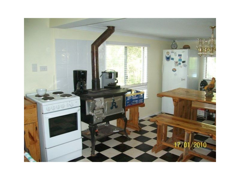 51179 Burnett Hwy, Mount Morgan QLD 4714