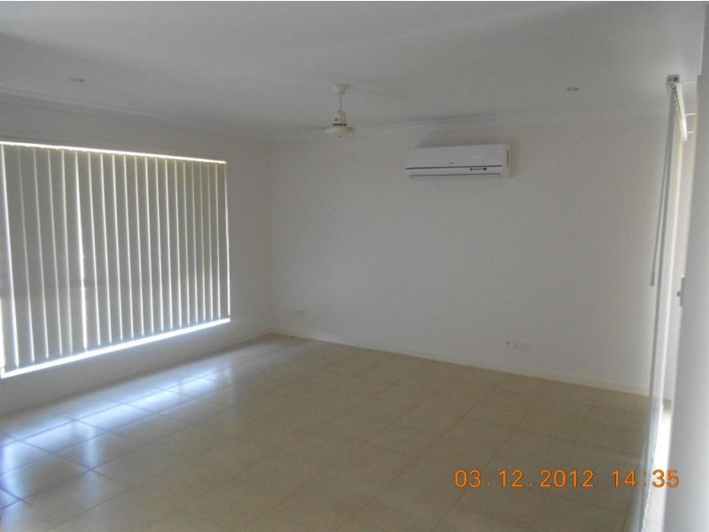 37 Anna Meares Ave, Gracemere QLD 4702