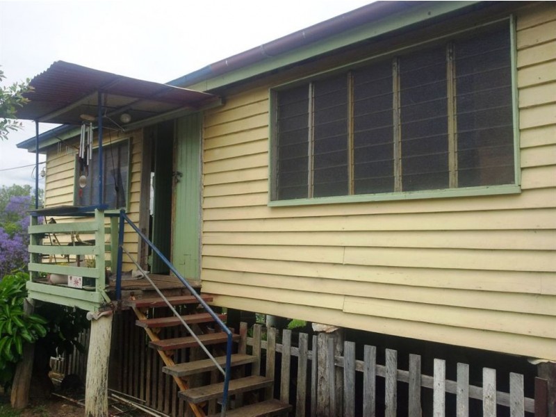 1 Joyce Street, Mount Morgan QLD 4714