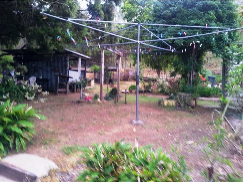 14-16 Crossley Street, Mount Morgan QLD 4714