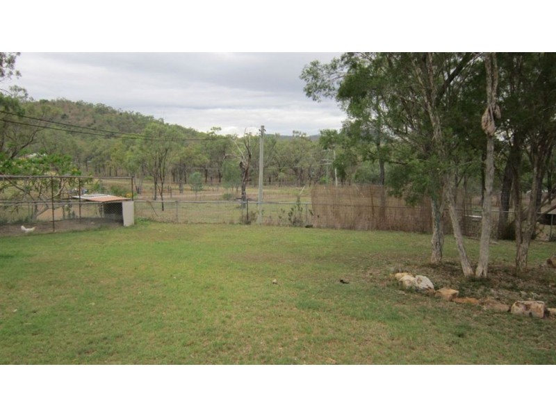 39 Isabella Street, Stanwell QLD 4702