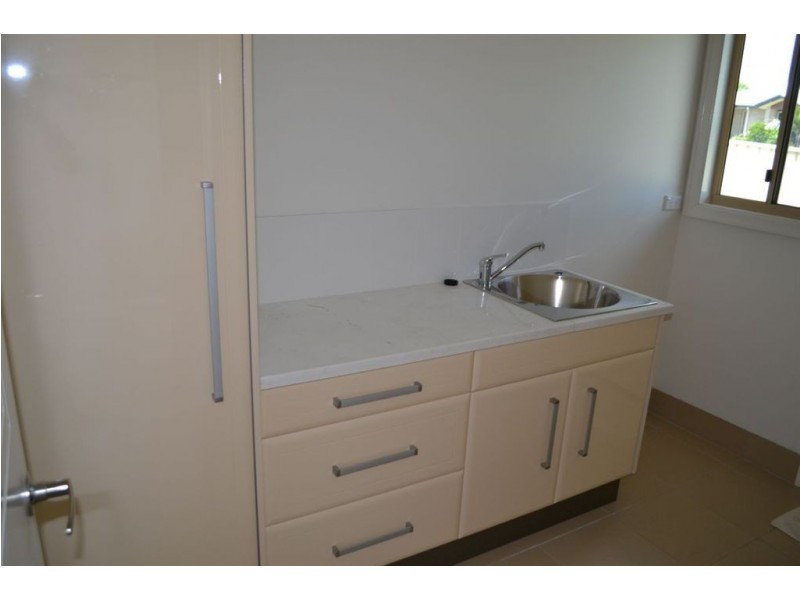 25 MAMALIS STREET, Gracemere QLD 4702