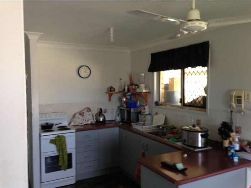 46 Hughes Road, Alton Downs QLD 4702