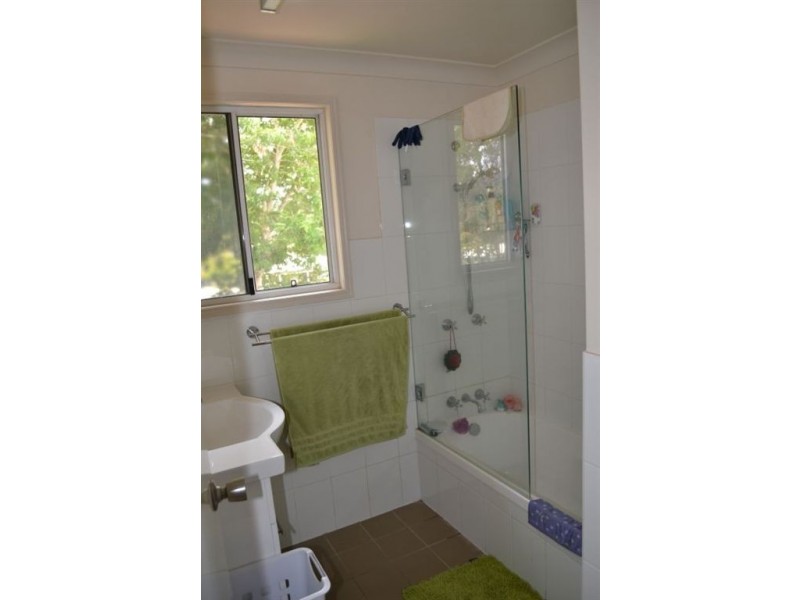 22 Buxton Drive, Gracemere QLD 4702