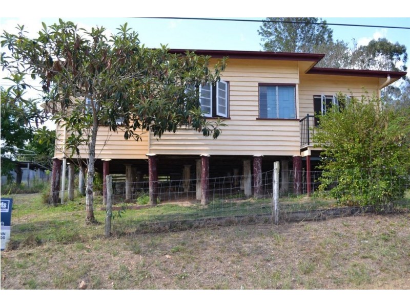 1 Gowdie Street, Mount Morgan QLD 4714
