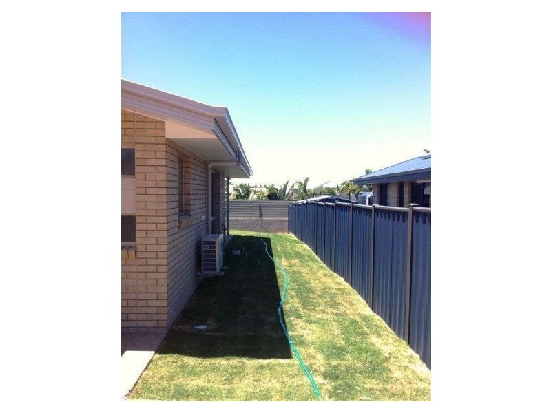 4 Lexington Drive, Yeppoon QLD 4703